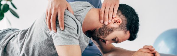 Kurs terapia tkanek miękkich – Waga, praktyka i znaczenie kursów w pogłębianiu kwalifikacji rehabilitacyjnych