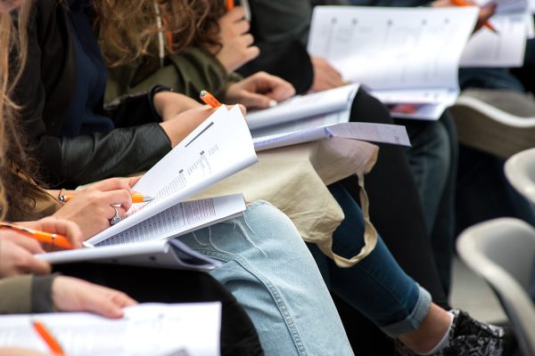 Kursy fizjo Rzeszów specjalistyczne warsztaty dla fizjoterapeutów i osób studiujących kierunki medyczne